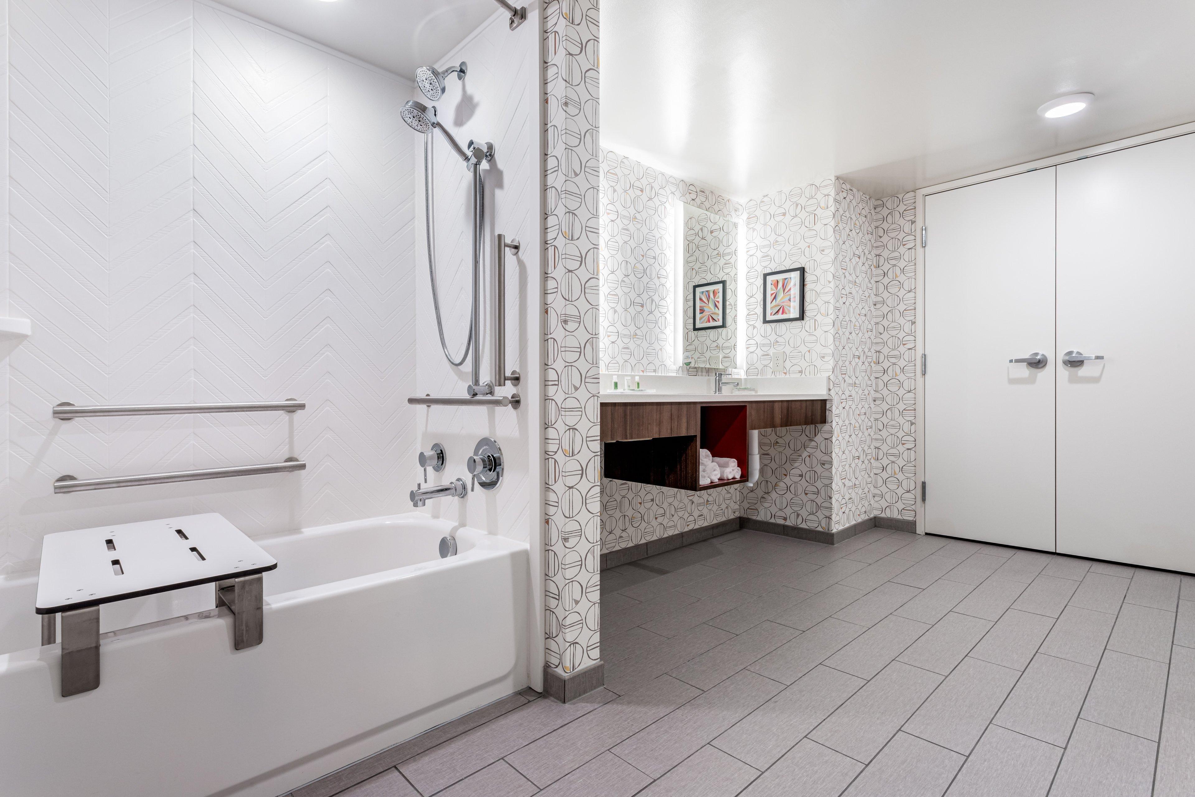 Holiday Inn - Columbus By Ihg Exterior foto