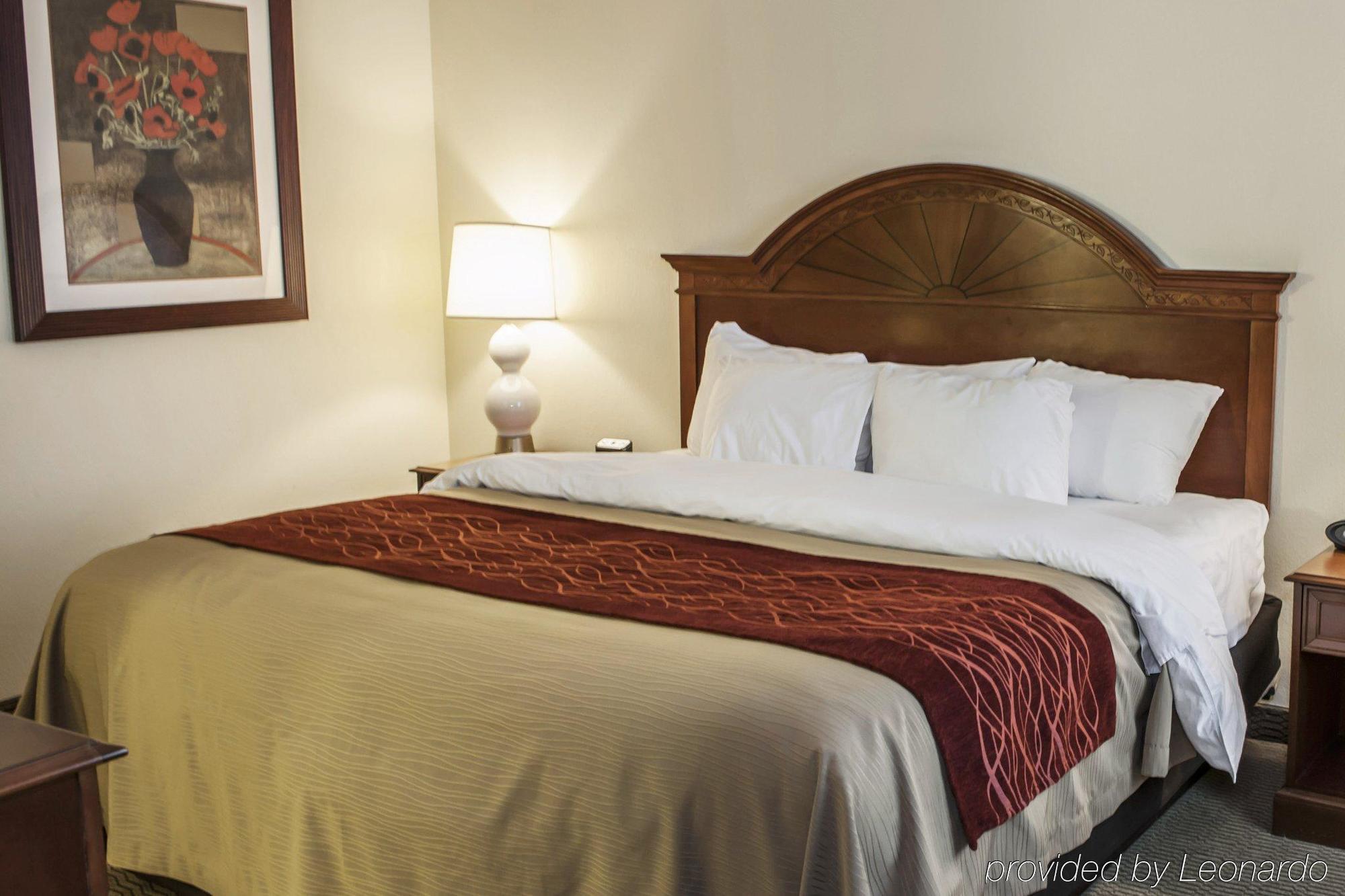 Holiday Inn - Columbus By Ihg Exterior foto