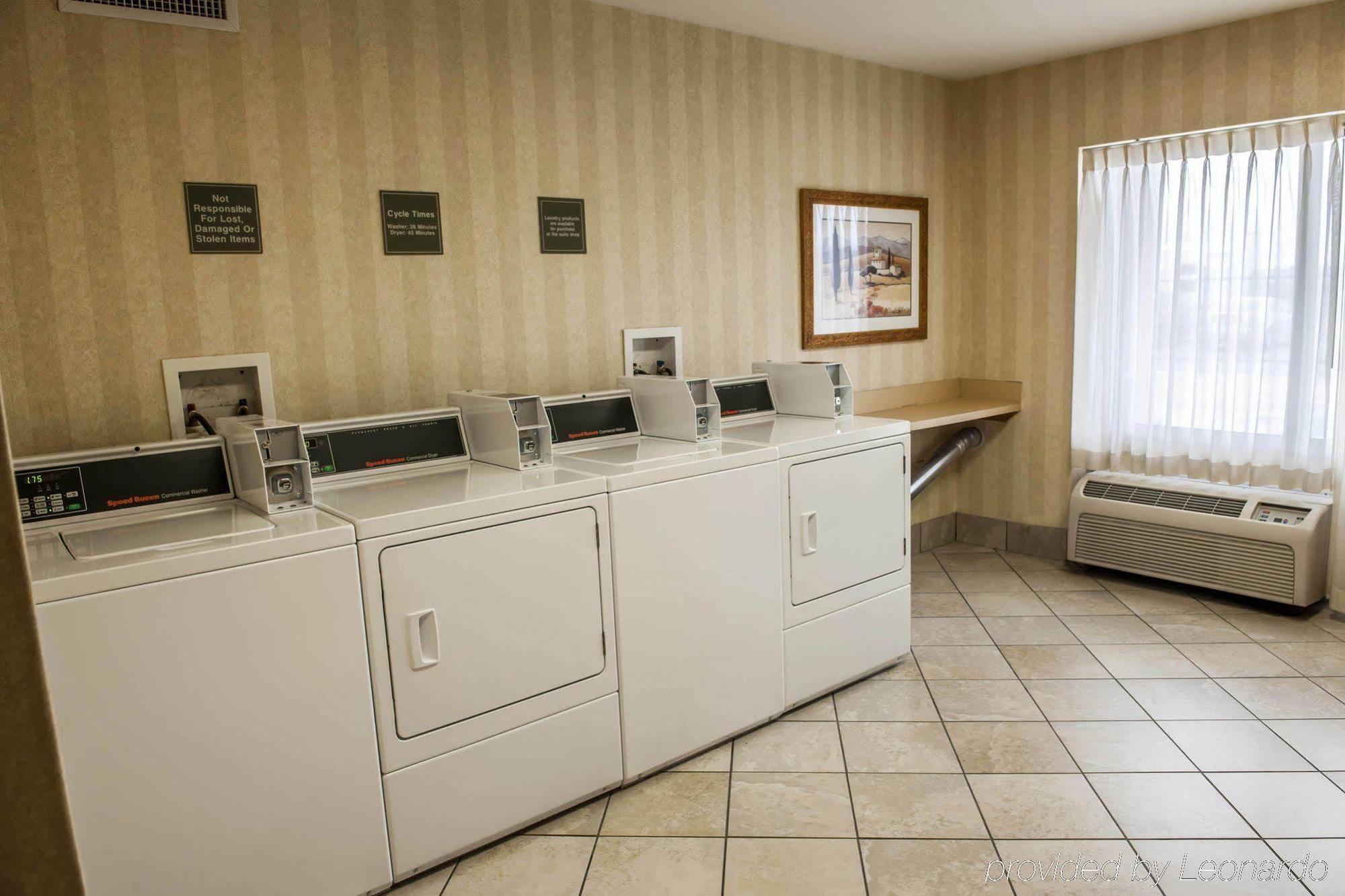Holiday Inn - Columbus By Ihg Exterior foto